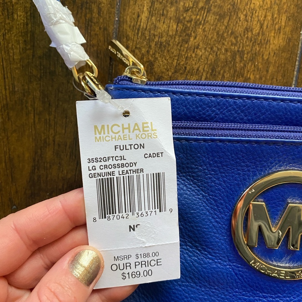 Michael Kors Royal Blue Crossbody Bag - Picture 2 of 11